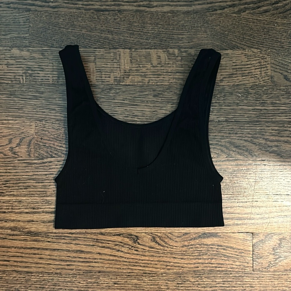 Aritzia black soft fabric bra/crop top